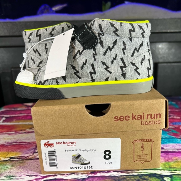 Lightning Toddler High Top Belmont Sneakers Textured Bottom for Grip See Pics - Picture 2 of 11